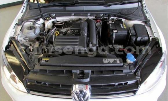 Buy Used Volkswagen Golf White Car in Mbabane in Manzini Buy Used Volkswagen Golf White Car in Mbabane in Manzini