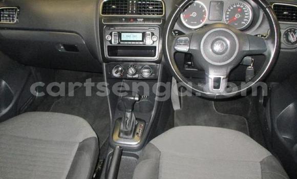 Nunua Ilio tumika Volkswagen Polo Silver Gari ndani ya Manzini nchini Manzini Nunua Ilio tumika Volkswagen Polo Silver Gari ndani ya Manzini nchini Manzini