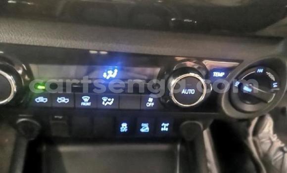 Nunua Ilio tumika Toyota Hilux White Gari ndani ya Manzini nchini Manzini Nunua Ilio tumika Toyota Hilux White Gari ndani ya Manzini nchini Manzini