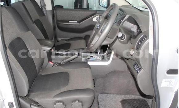 Nunua Ilio tumika Nissan Navara Silver Gari ndani ya Manzini nchini Manzini Nunua Ilio tumika Nissan Navara Silver Gari ndani ya Manzini nchini Manzini