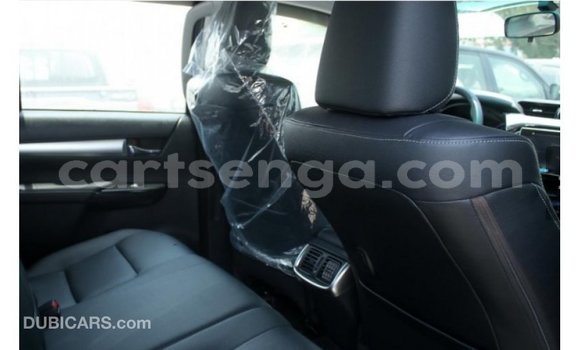 Buy Import Toyota Hilux Other Car in Import - Dubai in Hhohho Buy Import Toyota Hilux Other Car in Import - Dubai in Hhohho