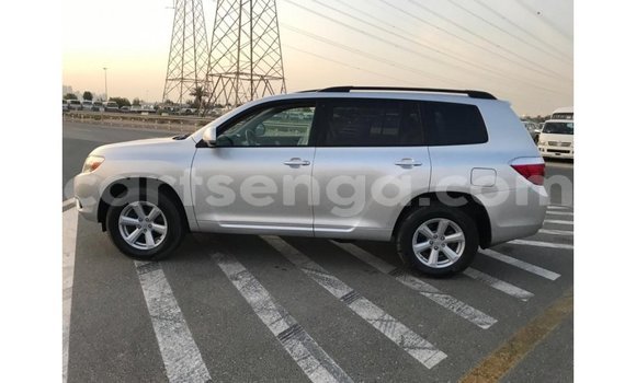 Buy Import Toyota Highlander Other Car in Import - Dubai in Hhohho Buy Import Toyota Highlander Other Car in Import - Dubai in Hhohho