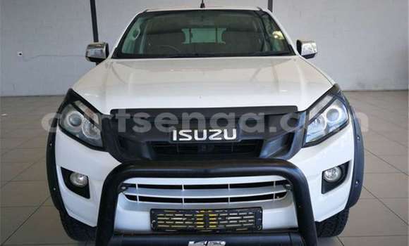 Buy Used Isuzu KB White Car in Bhunya in Manzini Buy Used Isuzu KB White Car in Bhunya in Manzini