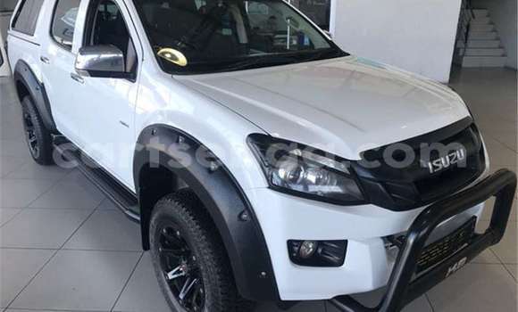 Buy Used Isuzu KB White Car in Bhunya in Manzini Buy Used Isuzu KB White Car in Bhunya in Manzini