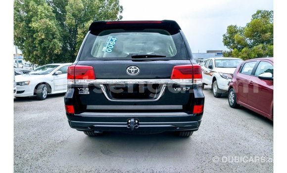 Nunua Imported Toyota Land Cruiser Black Gari ndani ya Import - Dubai nchini Hhohho Nunua Imported Toyota Land Cruiser Black Gari ndani ya Import - Dubai nchini Hhohho