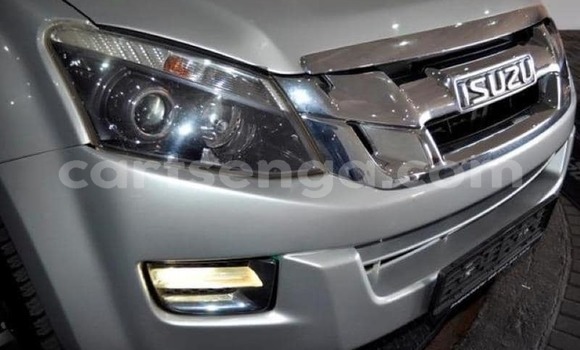 Nunua Ilio tumika Isuzu KB Silver Gari ndani ya Manzini nchini Manzini Nunua Ilio tumika Isuzu KB Silver Gari ndani ya Manzini nchini Manzini