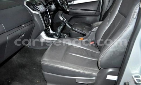 Nunua Ilio tumika Isuzu KB Silver Gari ndani ya Manzini nchini Manzini Nunua Ilio tumika Isuzu KB Silver Gari ndani ya Manzini nchini Manzini