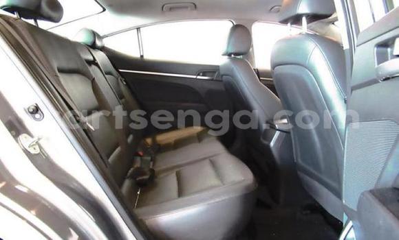 Acheter Occasion Voiture Hyundai Elantra Noir à Hlatikulu, Shiselweni District Acheter Occasion Voiture Hyundai Elantra Noir à Hlatikulu, Shiselweni District