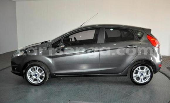 Acheter Occasion Voiture Ford Fiesta Gris à Hlatikulu, Shiselweni District Acheter Occasion Voiture Ford Fiesta Gris à Hlatikulu, Shiselweni District