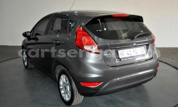 Acheter Occasion Voiture Ford Fiesta Gris à Hlatikulu, Shiselweni District Acheter Occasion Voiture Ford Fiesta Gris à Hlatikulu, Shiselweni District