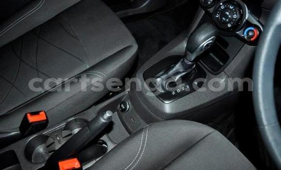 Acheter Occasion Voiture Ford Fiesta Gris à Hlatikulu, Shiselweni District Acheter Occasion Voiture Ford Fiesta Gris à Hlatikulu, Shiselweni District