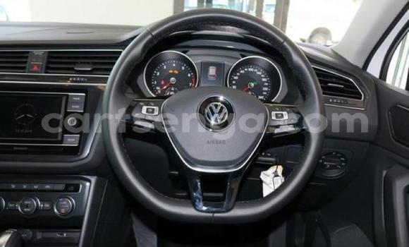 Nunua Ilio tumika Volkswagen Tiguan White Gari ndani ya Ezulwini nchini Hhohho Nunua Ilio tumika Volkswagen Tiguan White Gari ndani ya Ezulwini nchini Hhohho