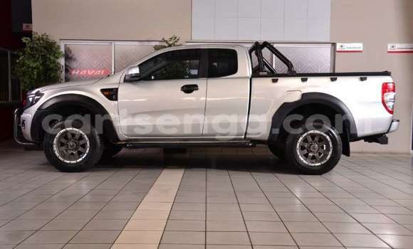 Acheter Occasion Voiture Ford Ranger Gris à Hlatikulu, Shiselweni District Acheter Occasion Voiture Ford Ranger Gris à Hlatikulu, Shiselweni District