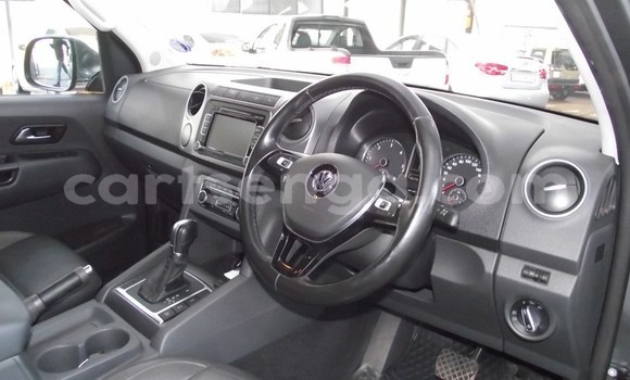 Buy Used Volkswagen Golf R Red Car in Mbabane in Manzini Buy Used Volkswagen Golf R Red Car in Mbabane in Manzini