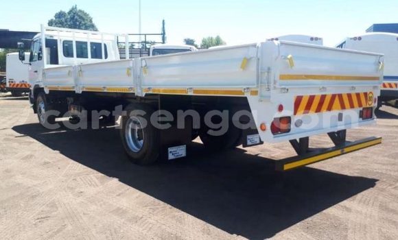 Buy Used Nissan UD White Truck in Mbabane in Manzini Buy Used Nissan UD White Truck in Mbabane in Manzini