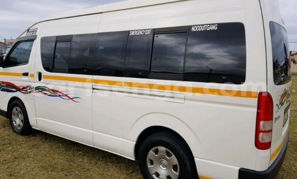 Buy Used Toyota Sprinter White Car in Mbabane in Manzini Buy Used Toyota Sprinter White Car in Mbabane in Manzini