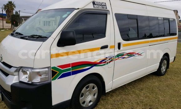 Buy Used Toyota Sprinter White Car in Mbabane in Manzini Buy Used Toyota Sprinter White Car in Mbabane in Manzini