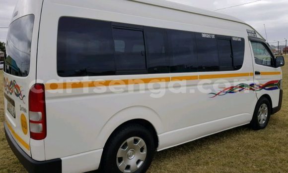 Buy Used Toyota Sprinter White Car in Mbabane in Manzini Buy Used Toyota Sprinter White Car in Mbabane in Manzini