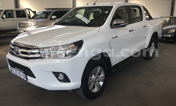 Buy Used Toyota Hilux White Car in Mbabane in Manzini Buy Used Toyota Hilux White Car in Mbabane in Manzini