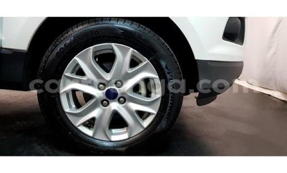 Acheter Occasion Voiture Ford EcoSport Blanc à Hlatikulu, Shiselweni District Acheter Occasion Voiture Ford EcoSport Blanc à Hlatikulu, Shiselweni District