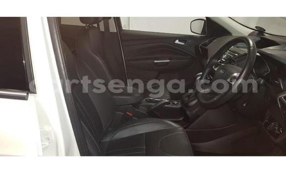 Acheter Occasion Voiture Ford EcoSport Blanc à Hlatikulu, Shiselweni District Acheter Occasion Voiture Ford EcoSport Blanc à Hlatikulu, Shiselweni District