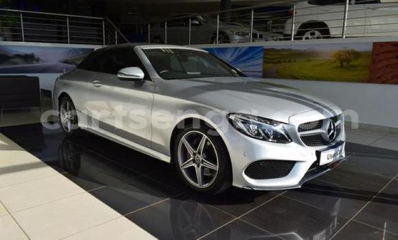 Acheter Occasion Voiture Mercedes‒Benz C–Class Gris à Kubuta, Shiselweni District Acheter Occasion Voiture Mercedes‒Benz C–Class Gris à Kubuta, Shiselweni District