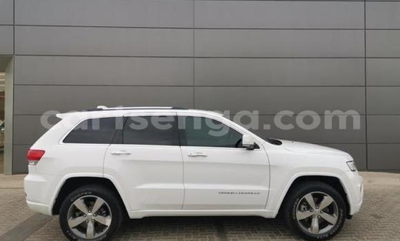 Acheter Occasion Voiture Jeep Grand Cherokee Blanc à Hluti, Shiselweni District Acheter Occasion Voiture Jeep Grand Cherokee Blanc à Hluti, Shiselweni District