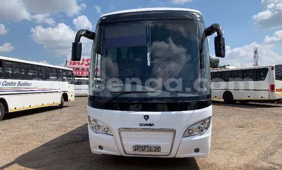 Acheter Occasion Utilitaire Scania Irizar Blanc à Big Bend, Lubombo Acheter Occasion Utilitaire Scania Irizar Blanc à Big Bend, Lubombo