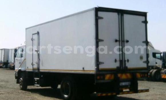 Acheter Occasion Utilitaire Nissan UD Blanc à Big Bend, Lubombo Acheter Occasion Utilitaire Nissan UD Blanc à Big Bend, Lubombo