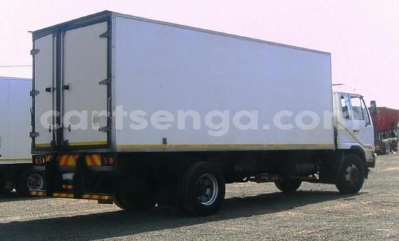 Acheter Occasion Utilitaire Nissan UD Blanc à Big Bend, Lubombo Acheter Occasion Utilitaire Nissan UD Blanc à Big Bend, Lubombo