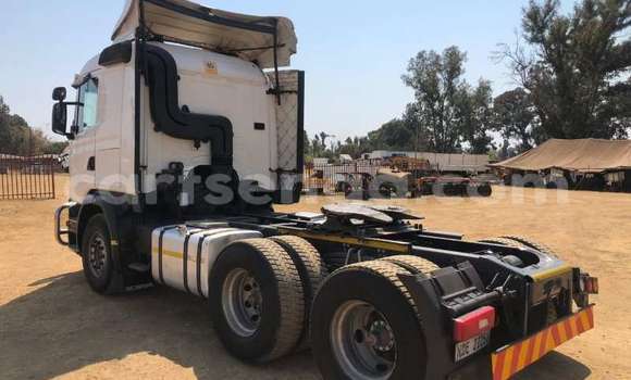 Buy Used Scania R420 White Truck in Big Bend in Lubombo District Buy Used Scania R420 White Truck in Big Bend in Lubombo District