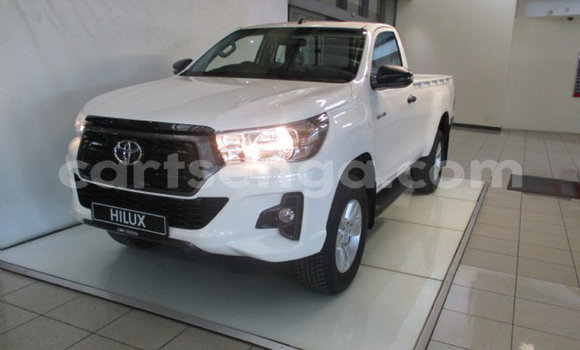 Acheter Occasion Voiture Toyota Hilux Blanc à Big Bend, Lubombo Acheter Occasion Voiture Toyota Hilux Blanc à Big Bend, Lubombo