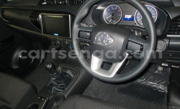 Acheter Occasion Voiture Toyota Hilux Blanc à Big Bend, Lubombo Acheter Occasion Voiture Toyota Hilux Blanc à Big Bend, Lubombo