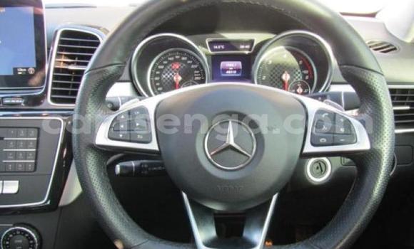 Acheter Occasion Voiture Mercedes‒Benz ML–Class Blanc à Big Bend, Lubombo Acheter Occasion Voiture Mercedes‒Benz ML–Class Blanc à Big Bend, Lubombo