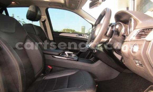 Acheter Occasion Voiture Mercedes‒Benz ML–Class Blanc à Big Bend, Lubombo Acheter Occasion Voiture Mercedes‒Benz ML–Class Blanc à Big Bend, Lubombo