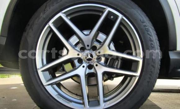 Acheter Occasion Voiture Mercedes‒Benz C-klasse AMG Blanc à Big Bend, Lubombo Acheter Occasion Voiture Mercedes‒Benz C-klasse AMG Blanc à Big Bend, Lubombo