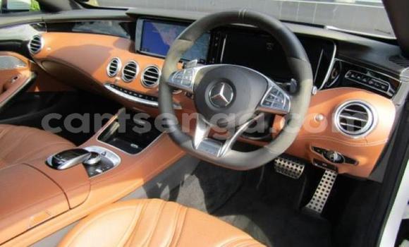 Acheter Occasion Voiture Mercedes‒Benz E-klasse AMG Blanc à Big Bend, Lubombo Acheter Occasion Voiture Mercedes‒Benz E-klasse AMG Blanc à Big Bend, Lubombo