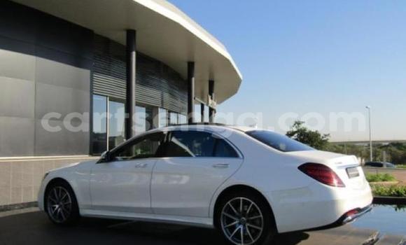 Buy Used Mercedes‒Benz C-klasse AMG White Car in Big Bend in Lubombo Buy Used Mercedes‒Benz C-klasse AMG White Car in Big Bend in Lubombo