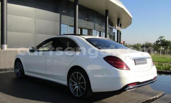 Buy Used Mercedes‒Benz C-klasse AMG White Car in Big Bend in Lubombo Buy Used Mercedes‒Benz C-klasse AMG White Car in Big Bend in Lubombo