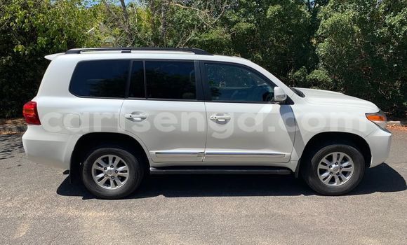 Acheter Occasion Voiture Toyota Land Cruiser Blanc à Ezulwini, Hhohho Acheter Occasion Voiture Toyota Land Cruiser Blanc à Ezulwini, Hhohho