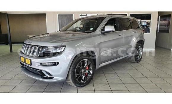 Acheter Occasion Voiture Jeep Grand Cherokee SRT8 Gris à Mbabane, Manzini Acheter Occasion Voiture Jeep Grand Cherokee SRT8 Gris à Mbabane, Manzini