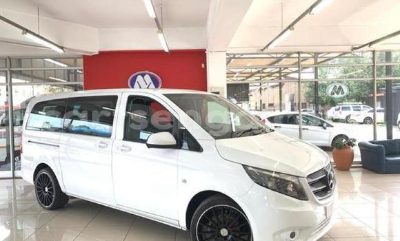 Buy Used Mercedes Viano Silver Car in Big Bend in Lubombo