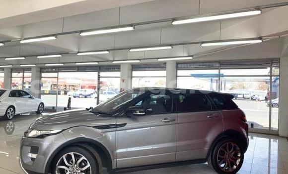 Acheter Occasion Voiture Land Rover Range Rover Evoque Gris à Big Bend, Lubombo Acheter Occasion Voiture Land Rover Range Rover Evoque Gris à Big Bend, Lubombo