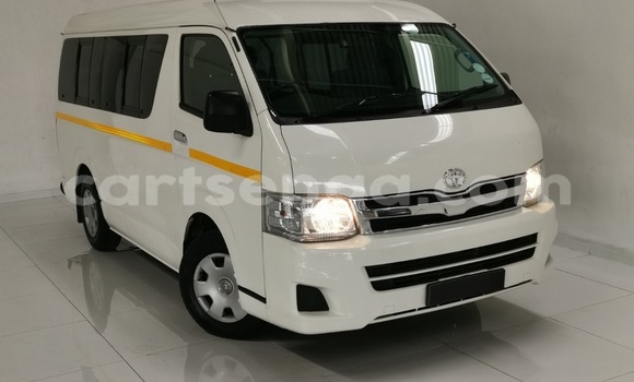 Acheter Occasion Voiture Toyota Hiace Blanc à Mbabane, Manzini Acheter Occasion Voiture Toyota Hiace Blanc à Mbabane, Manzini