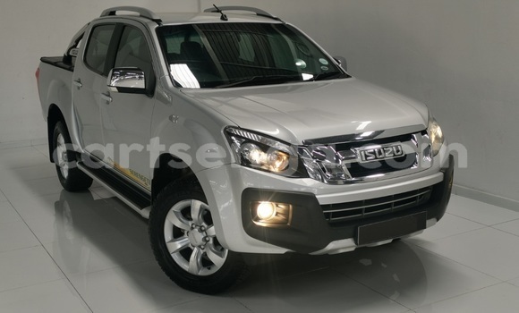 Buy Used Isuzu KB Silver Car in Mbabane in Manzini Buy Used Isuzu KB Silver Car in Mbabane in Manzini