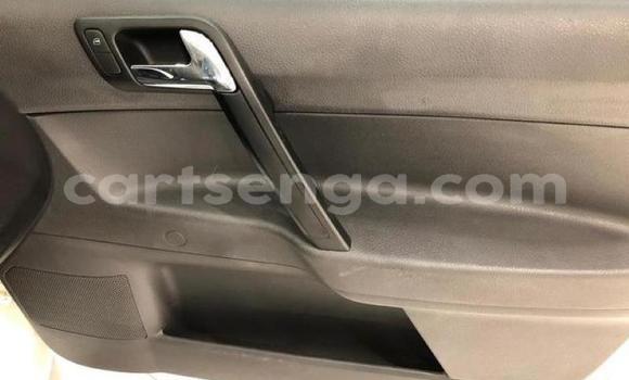 Nunua Ilio tumika Volkswagen Polo GTI White Gari ndani ya Manzini nchini Manzini Nunua Ilio tumika Volkswagen Polo GTI White Gari ndani ya Manzini nchini Manzini