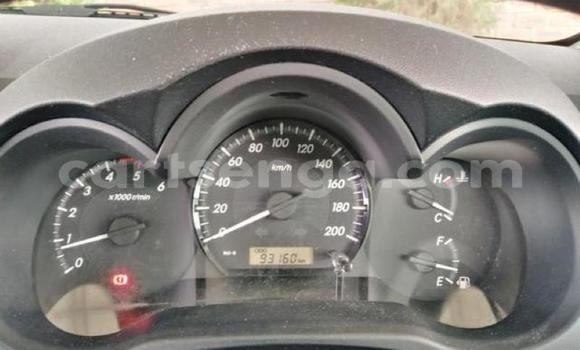 Nunua Ilio tumika Toyota Hilux White Gari ndani ya Manzini nchini Manzini Nunua Ilio tumika Toyota Hilux White Gari ndani ya Manzini nchini Manzini