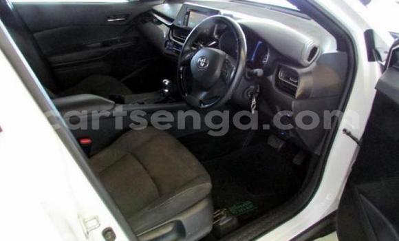 Buy Used Toyota C-HR White Car in Mbabane in Manzini Buy Used Toyota C-HR White Car in Mbabane in Manzini