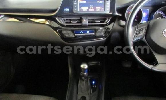 Buy Used Toyota C-HR White Car in Mbabane in Manzini Buy Used Toyota C-HR White Car in Mbabane in Manzini