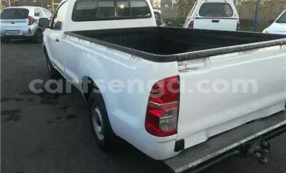 Buy Used Toyota Hilux White Car in Manzini in Manzini Buy Used Toyota Hilux White Car in Manzini in Manzini